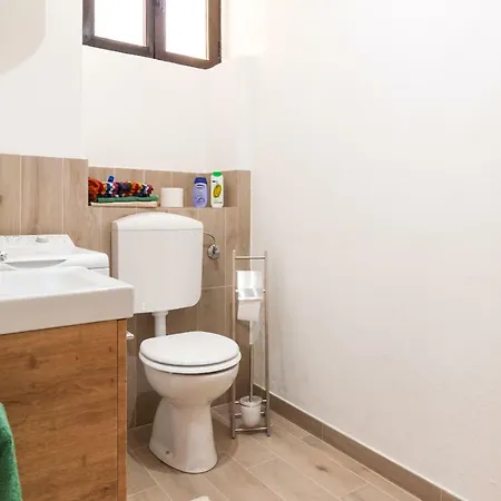 Travelers' House D&d